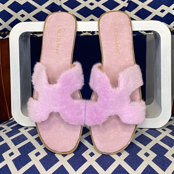 Lilac purple fuzzy fur sandal slides Sz 6.5 Liliana bright slide sandals - Picture 1 of 4